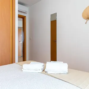  Apartment Atlantic